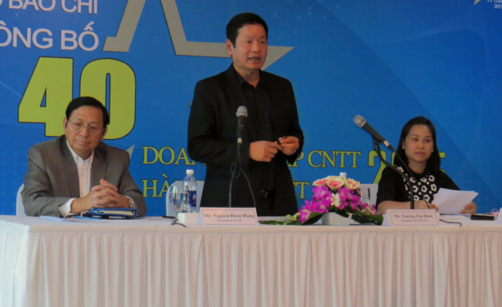 Ôn Trương Gia Bình - Chủ tịch Vinasa công bố danh sách 40 doanhg nghiệp CNTT hàng đầu Việt Nam 2015